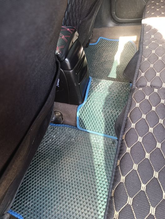 Полики Субару Форестер