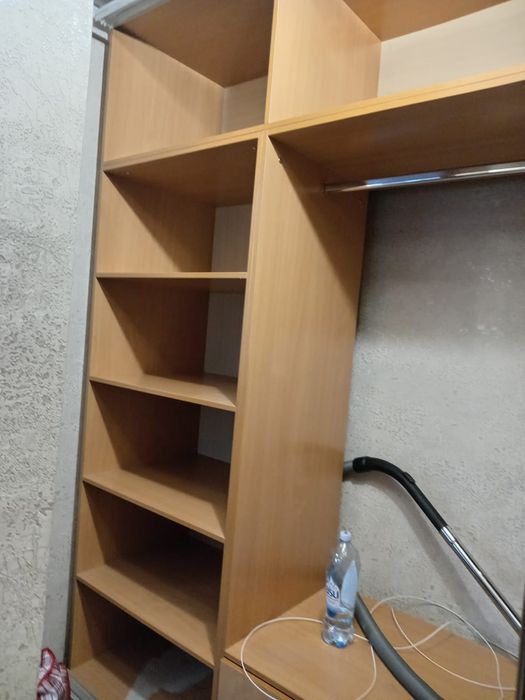 Продам шкаф и 2 дивана
