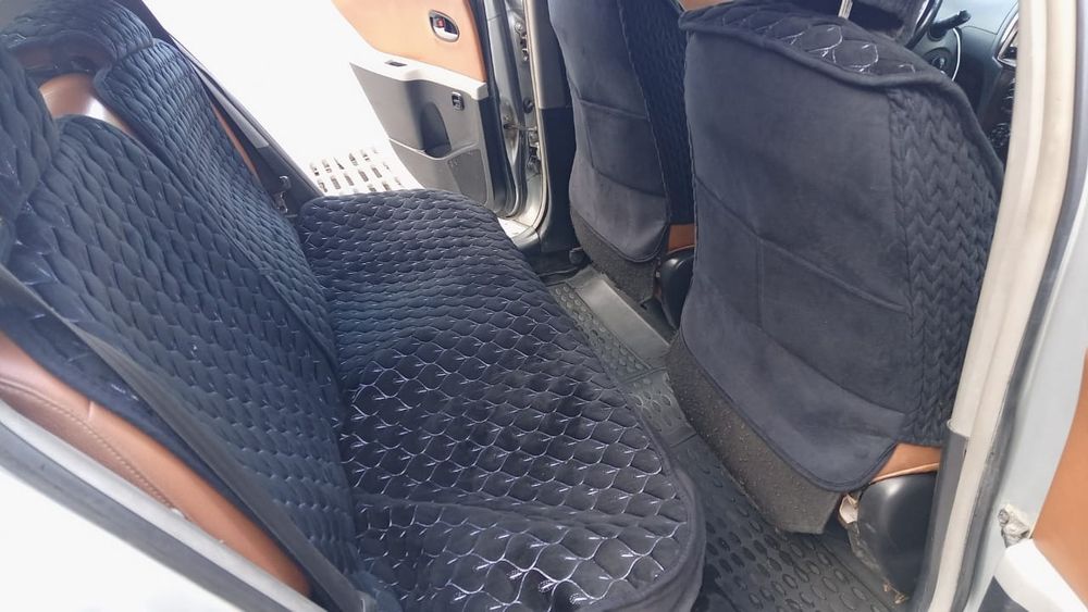 Продам Toyota Yaris 2010г