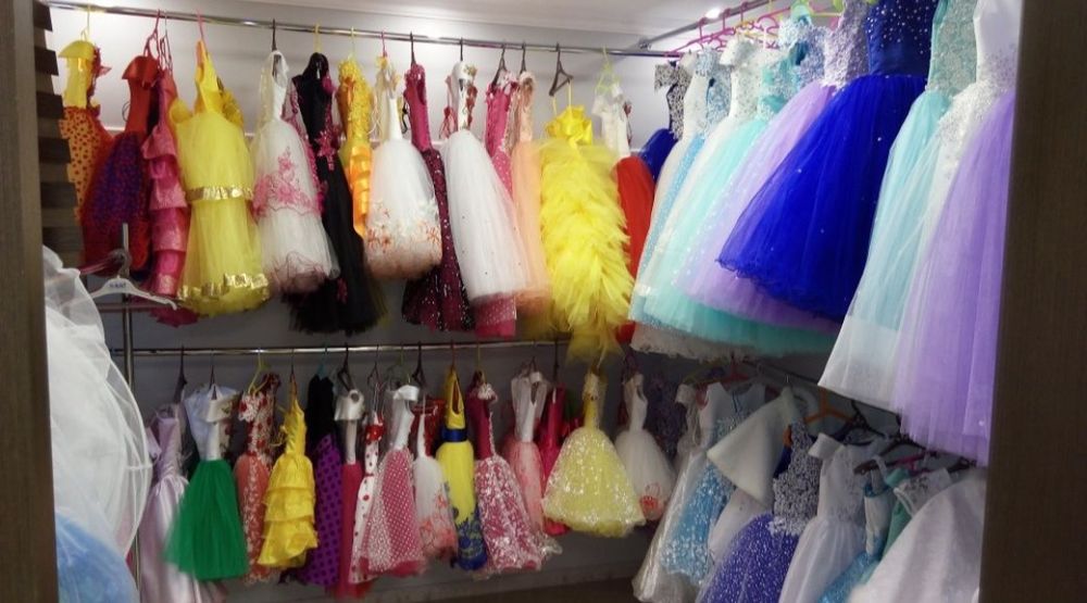 Распродажа нарядных детских платье.