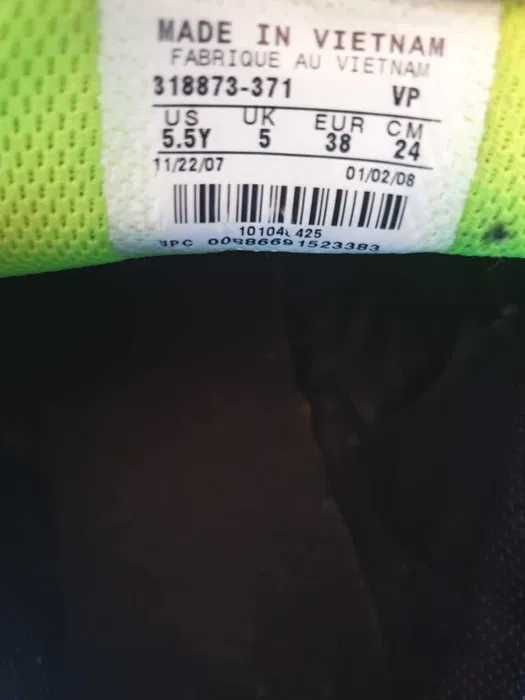 Nike Total 90, originali, marime 23,5- 24,5 cm, nepurtati