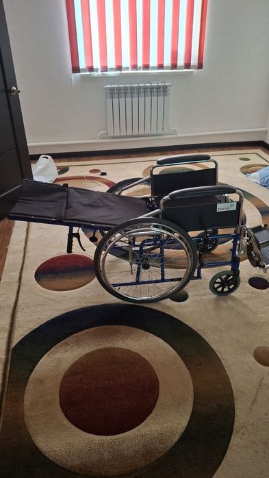 Инвалидная коляска