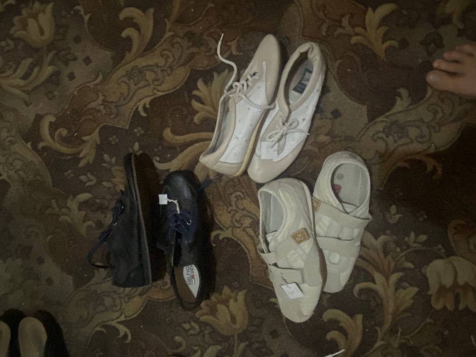 Кеды и кроссовки