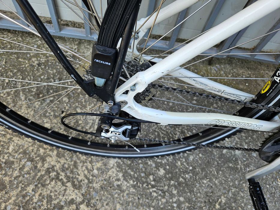 Хидравлика-алуминиев велосипед 28 цола CENTURION-шест месеца гаранция