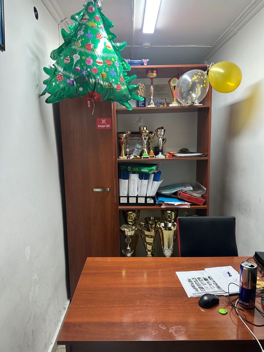 Продам однодверный шкаф