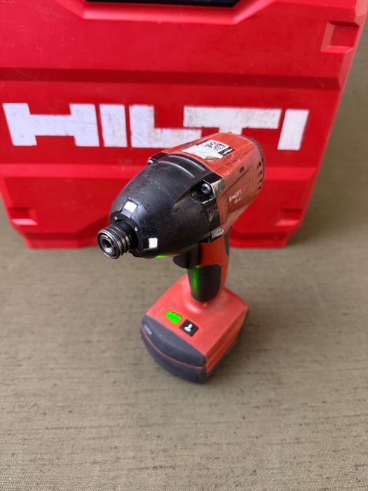 Hilti SID 14-A импакт ударен винтоверт с 2 батерии и зарядно