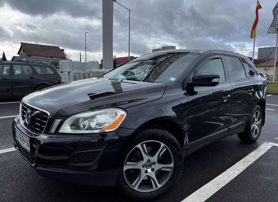 Volvo XC 60 Volvo XC60, ( motor defect, lipsa compresie pe un piston)