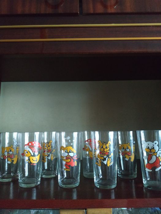 Новые стаканы (Россия)