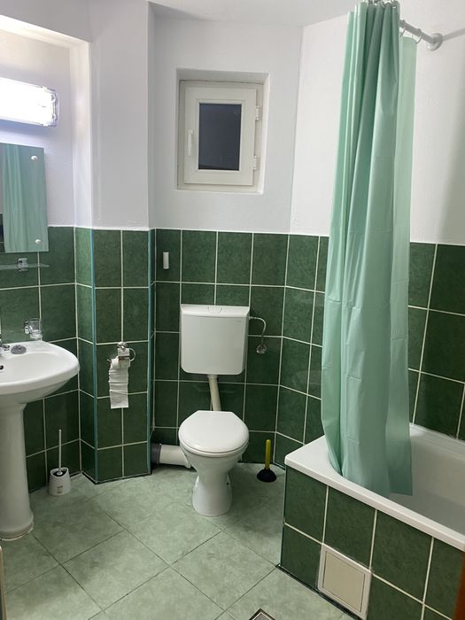 Apartament de inchiriat