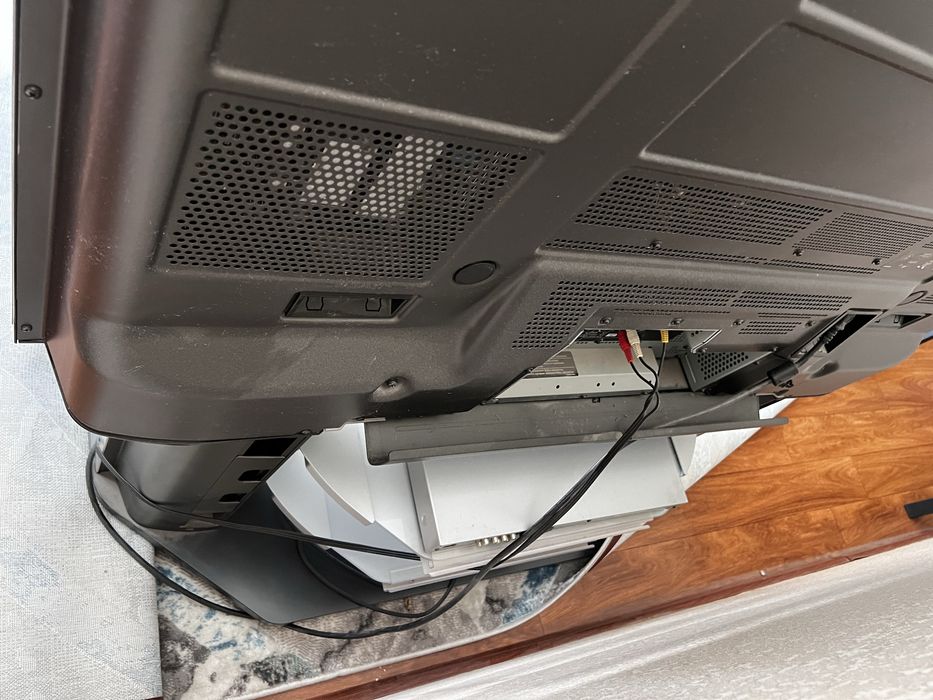 Продам телевизор в хорошем состоянии!