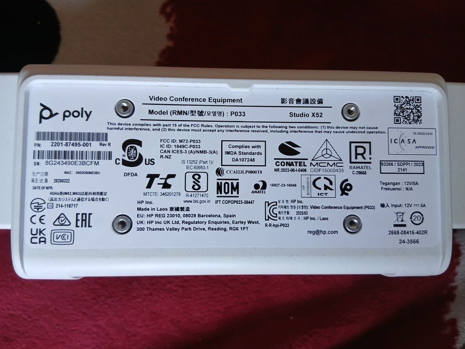 Video Bar  all-in-one Poly Studio X52