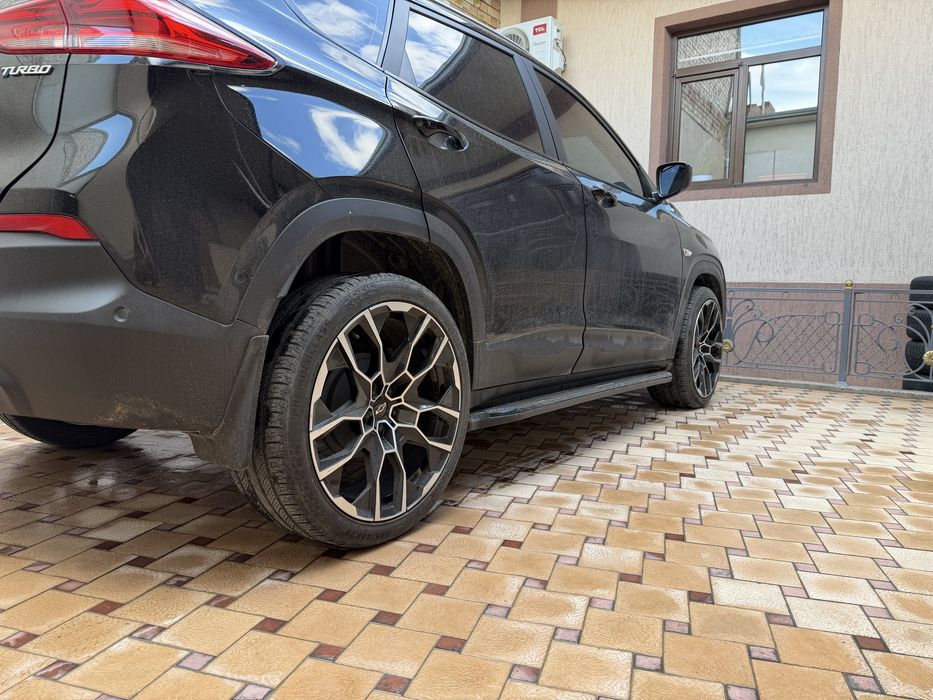 Prodayutsa diski s shinami R20