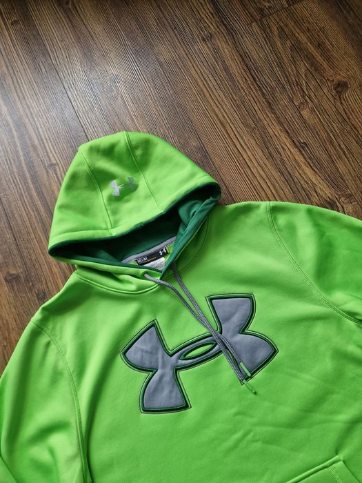 Страхотен мъжки суитчър UNDER ARMOUR размер M , без забележки