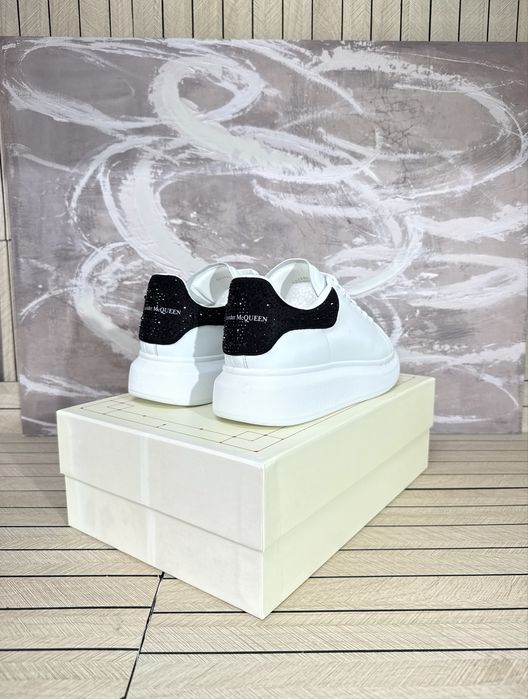 Alexander McQueen Black Crystals