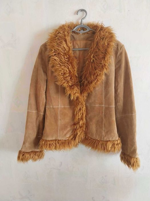 Дамски кожени якета и палта - Различни модели, размери и цветове