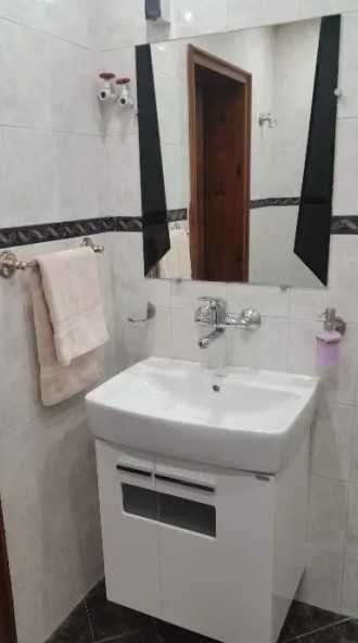 Дава се под наем Двустаен апартамент в Бургас, Лазур - 50 кв.м за 350 € - Снимка #5