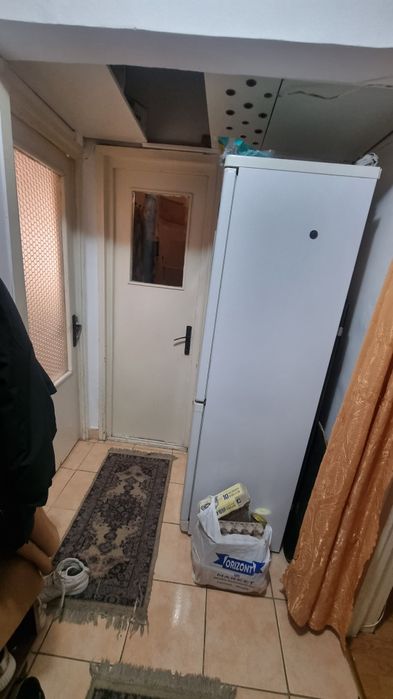 Garsoniera etaj 1 centru