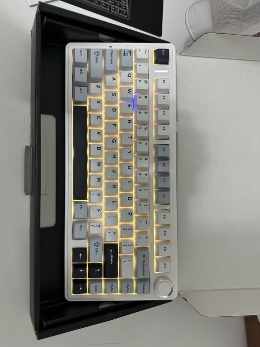 Клавиатура AULA F75