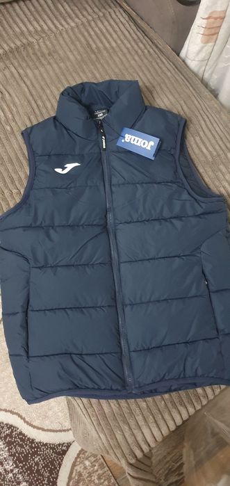 Продам новую фирменную одежду