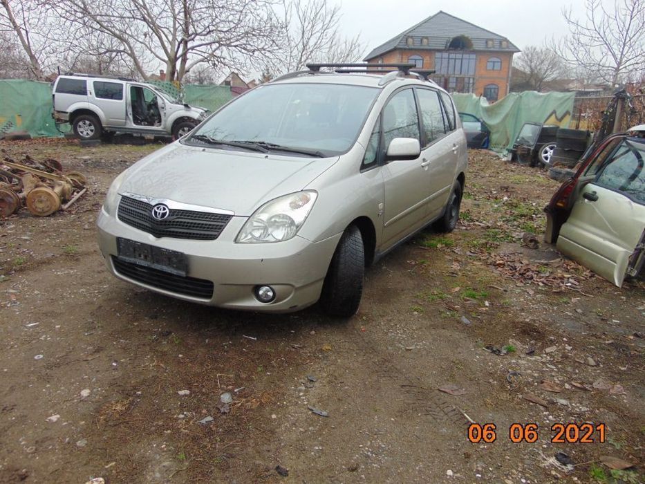 Fuzeta Toyota corolla Verso 2002-2004 fuzete stanga dreapta dezmembrez
