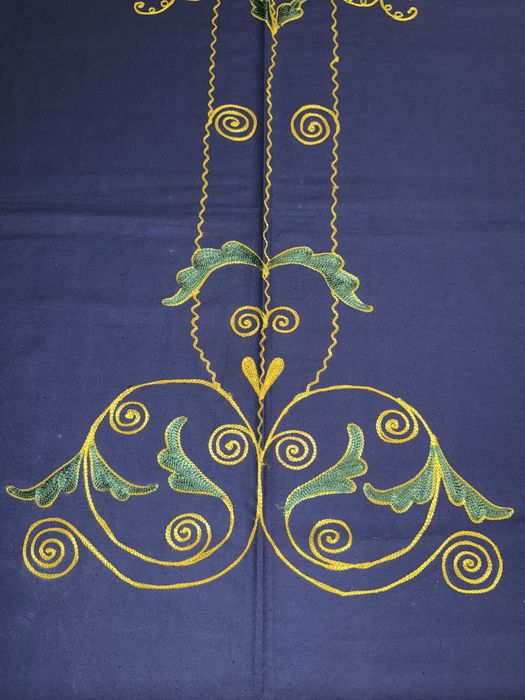 Продаётся занавески на дверь из хб с вышивкой в национальном стиле