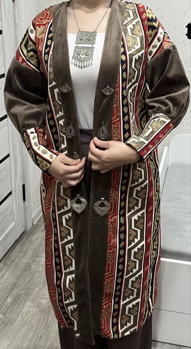 Қазақша шапан сатылады!