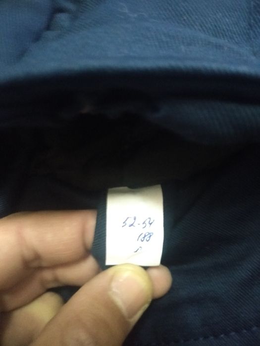 Продам зимнюю спец одежду