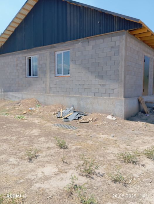 Продам дом в черновой отделке