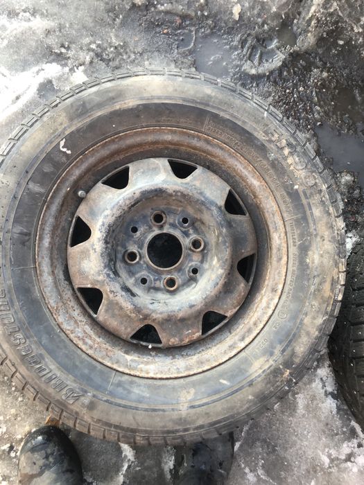 Продам запаску на Ауди 80 196/65/14