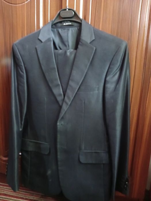 Кастюм шим сотилади б/у