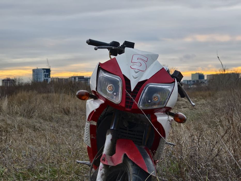 Продам Peda Hornet v2