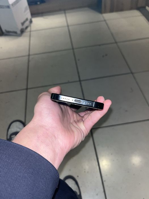 Айфон 16 про срочна