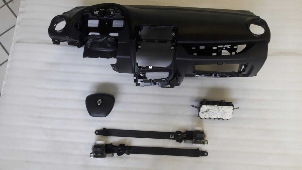Plansa bord / Kit airbag Renault Clio 4