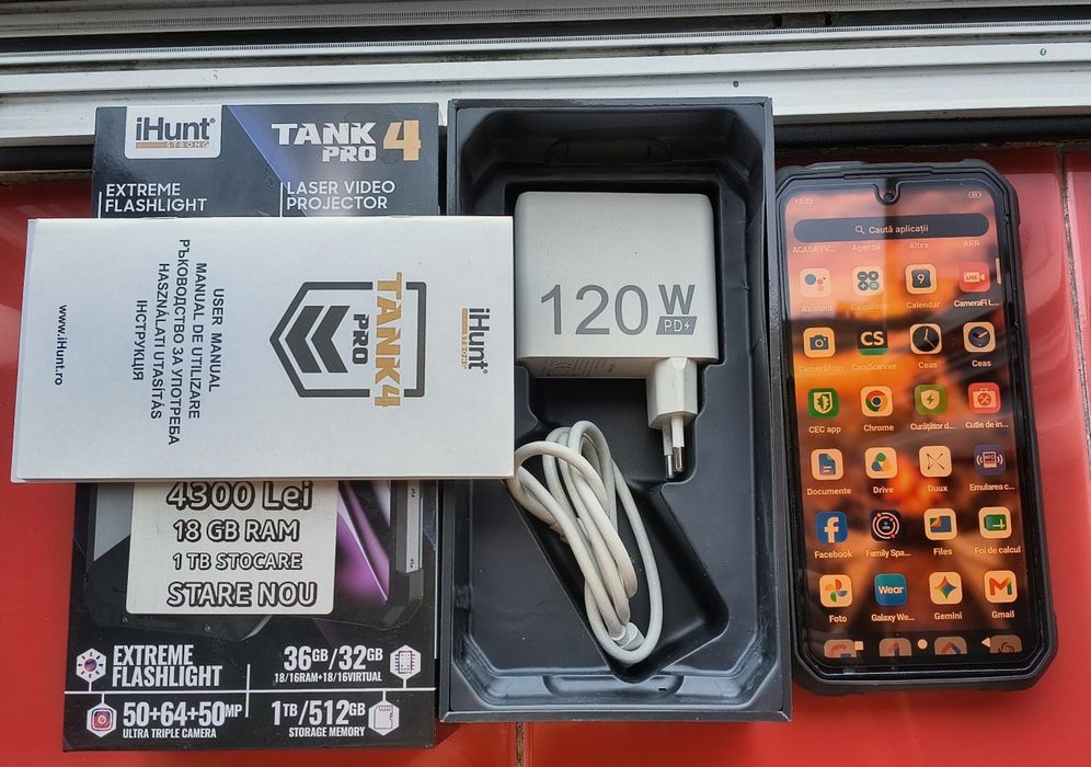 Tank 4 Pro Proiector