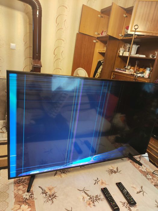 ТелевизорSamsung 55инча за части