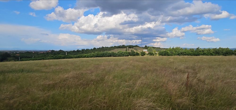 Promotie ! 10 ari (1.000 mp) la 13 500 euro/ terenul are  acces direct la drum asfaltat