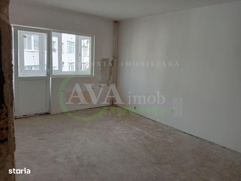 Apartament 3 camere decomandat zona Nord