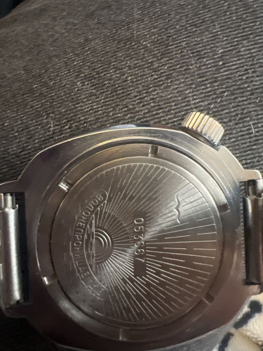 Ceas Vostok Amphibian „Butoiaș” (Barrel Case)- ceas mecanic rusesc de epocă Vostok Komandirskie