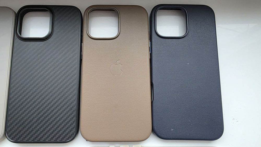 Huse iPhone 16 Pro Max