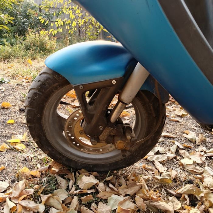 П р о д а м  скутер