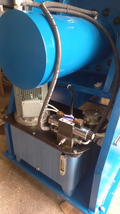 Хидравлични станции