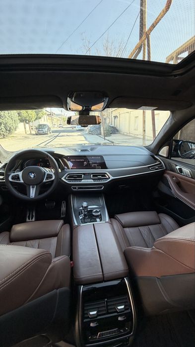 BMW X7 40I 2019 г