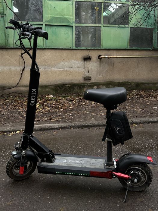 Trotineta electrica Kugoo Kirirn M4 Pro stare ca noua