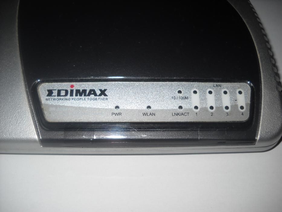 Router Wireless EDIMAX model MODEL BR-6204WG, folosit, la cutie