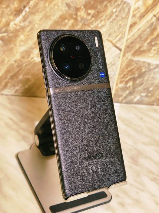 Vând/schimb Vivo x90 pro