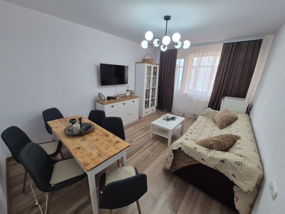 Închiriere in regim hotelier in Mangalia, apartament cu 3 camere Premium , distanță mică de plajă și faleză