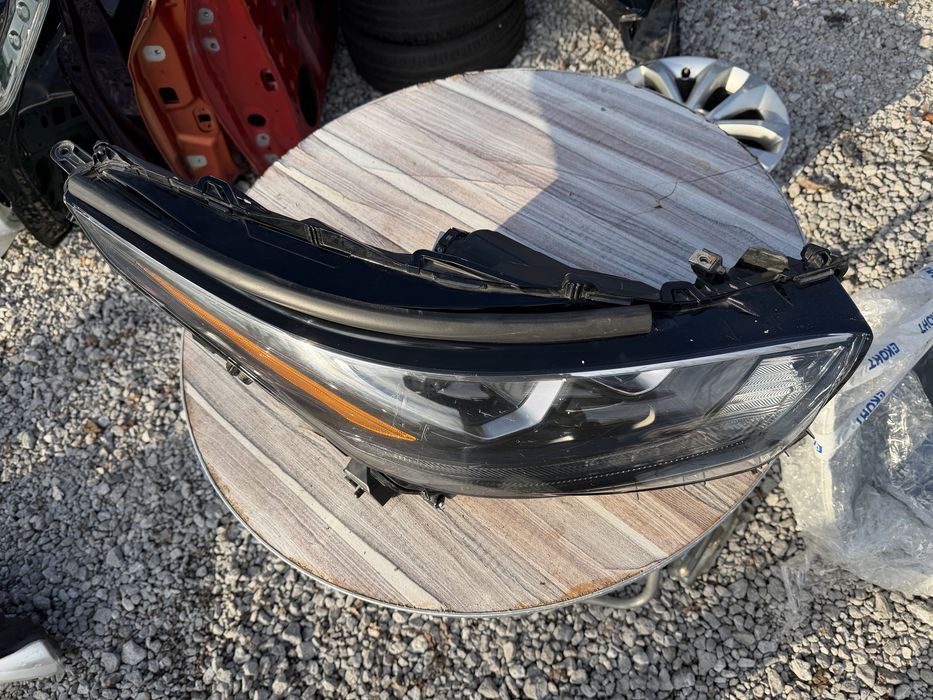 Фар Toyota Highlander