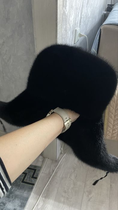 Продам норковую шапку