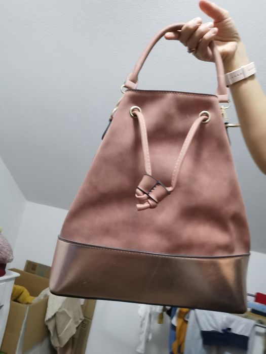 Genți furioși și noi