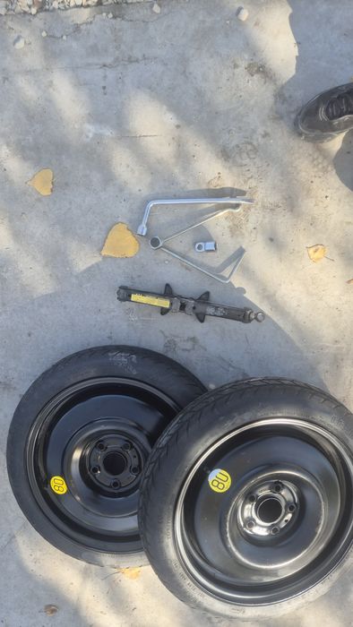 Оригинални Патерици / Резервна Гума за Тойота 5х114.3 17Цола 60.1 цент